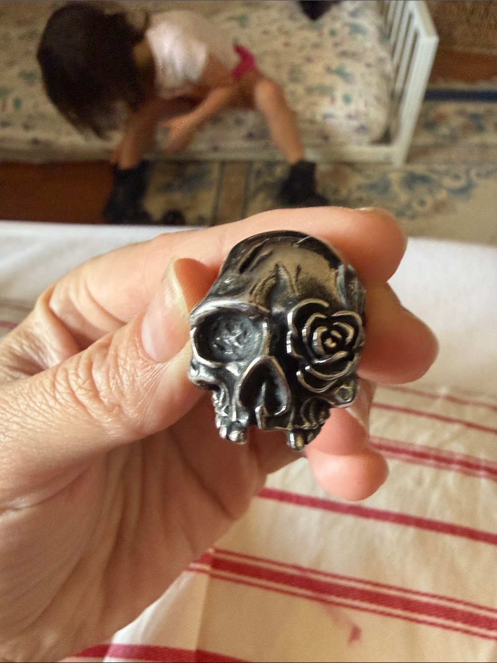skull ring